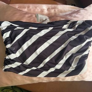 2 piece crop top/skirt set.